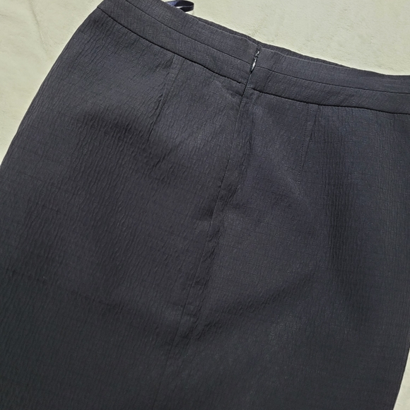 $10 high quality  skirt (6) - Picture 3 of 10